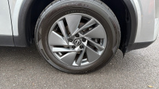 Nissan Qashqai 1.3 DiG-T MH Acenta Premium 5dr Petrol Hatchback